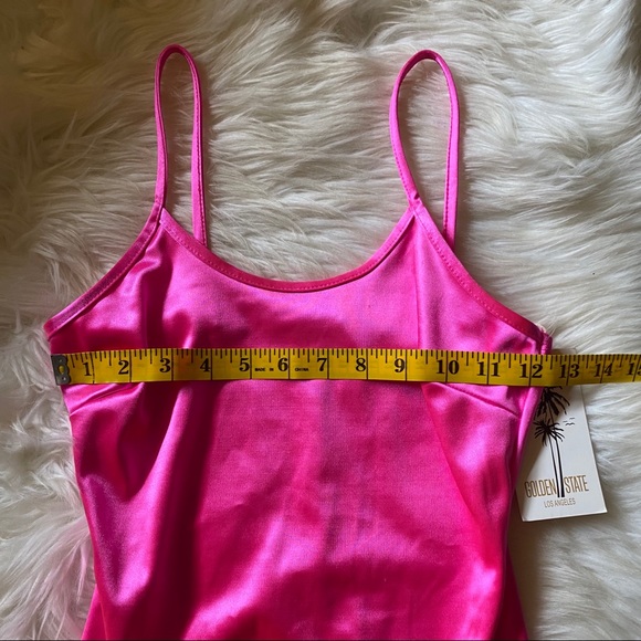 ❌SOLD❌ 🆕 NEON PINK BODYCON DRESS - Picture 4 of 5